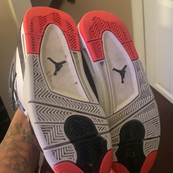 Pale Citron - Picture 3 of 3